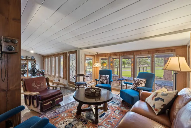 Poco Loco Ranch — Texas Hill Country guest ranch in Boerne