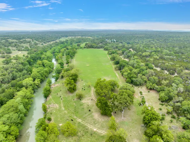 Poco Loco Ranch — Texas Hill Country guest ranch in Boerne